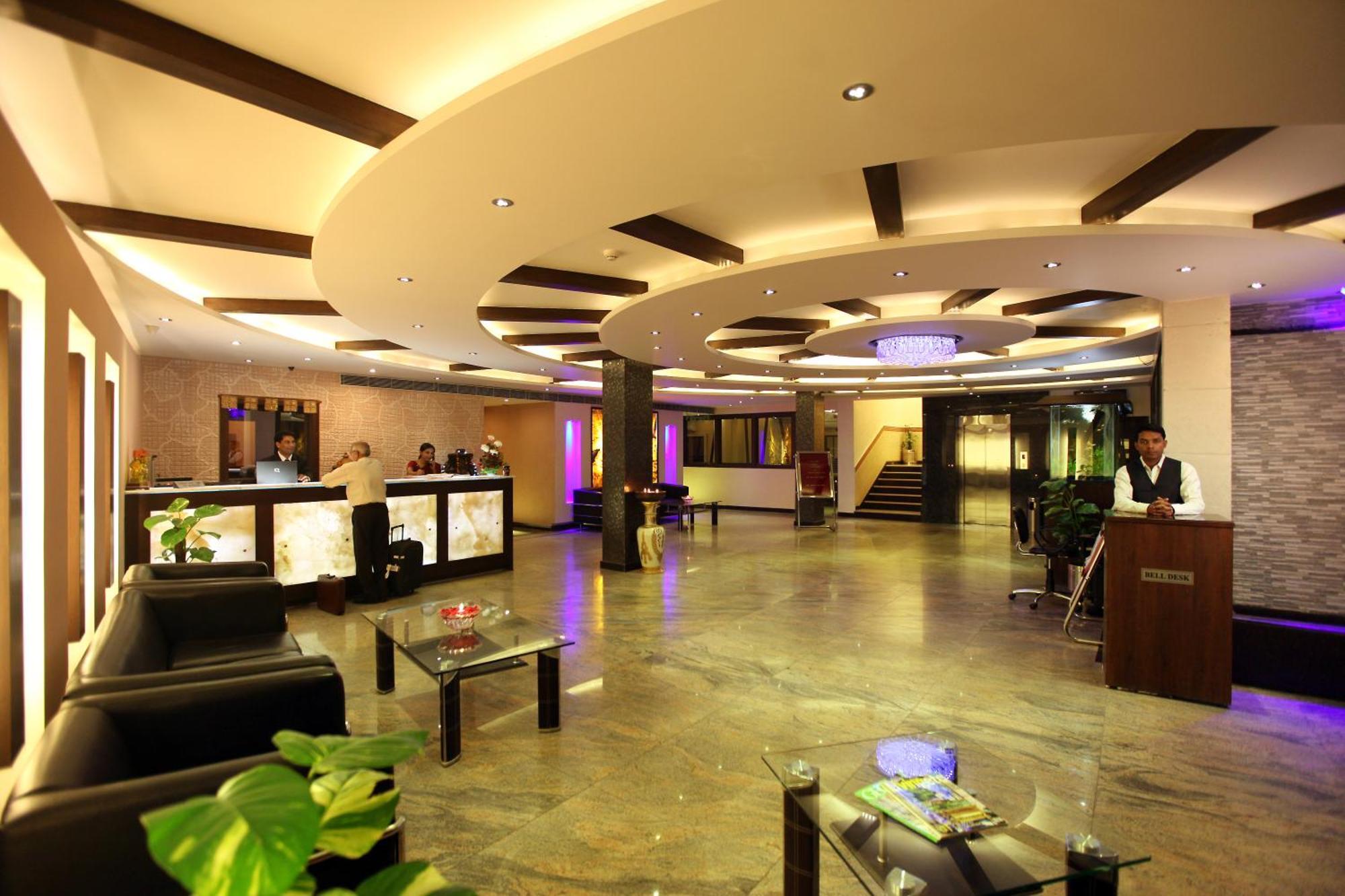 Airport Hotel Le Seasons New Delhi Exterior foto